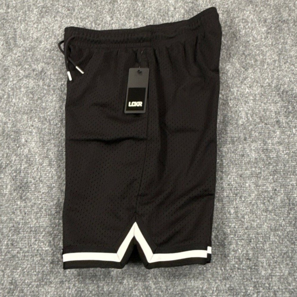 LCKR Boys Small Size 8-10 Black Mesh Athletic Basketball Shorts NWT